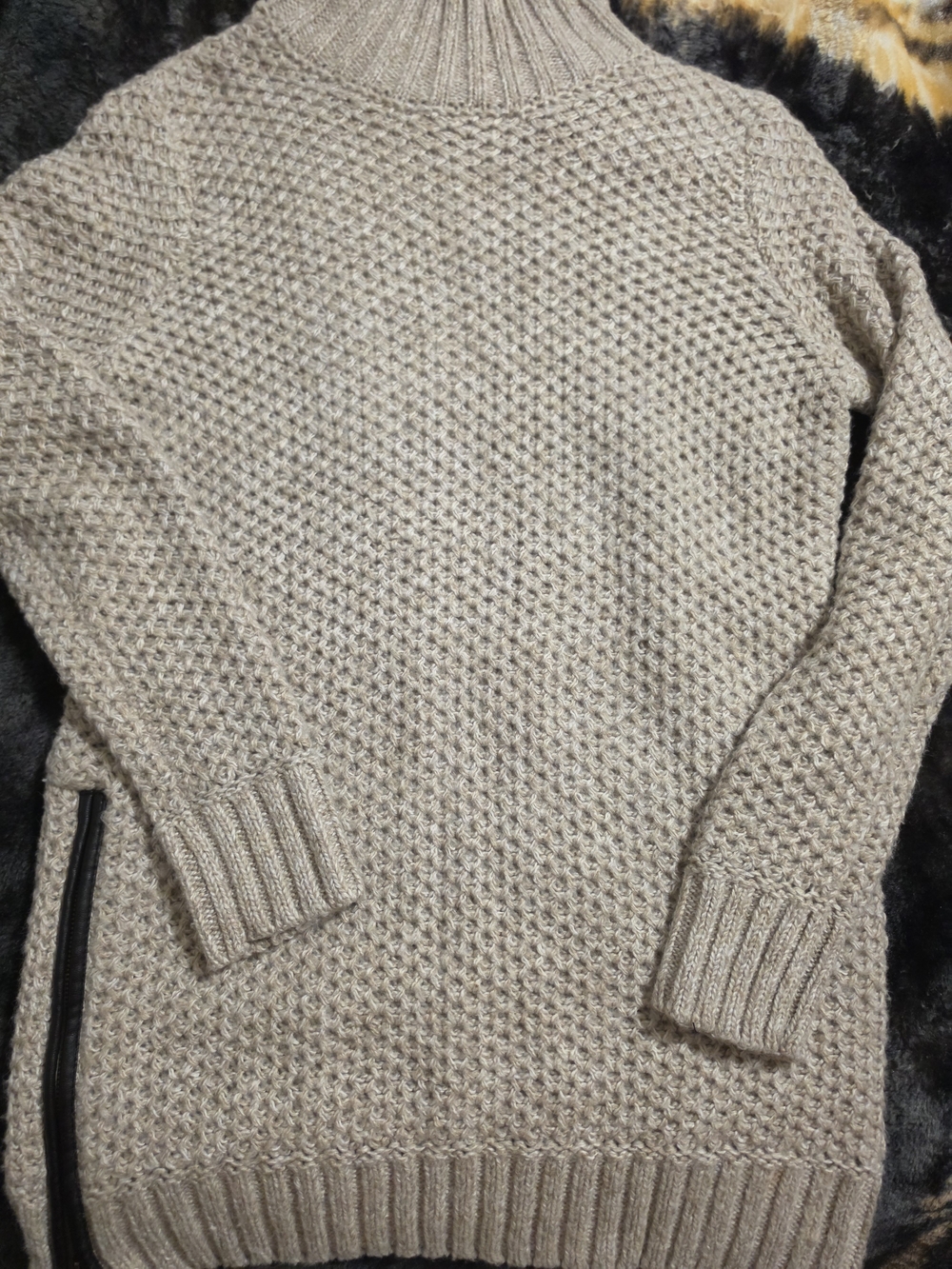 Banana Republic Men's Taupe Textured Turtleneck Sweater